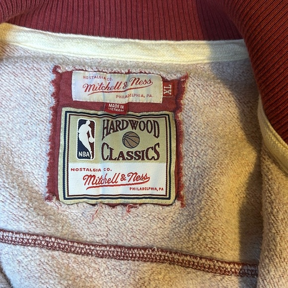 Men’s hardwood classics Chicago Bulls zip up X-Large - Picture 3 of 6